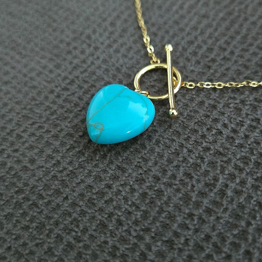 Blue Jade Heart🩵 Pendant Toggle Necklace - NWT - Picture 14 of 16